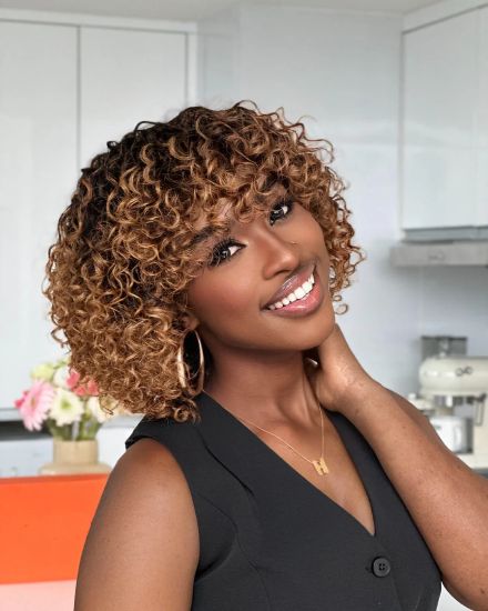 Short Curly Dark Blonde Ombre Brazilian Glueless Wig - Lana&Jade Hairs